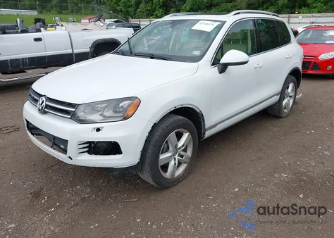 2013 Volkswagen Touareg Vr6 Lux из США, поврежденный, VIN WVGEF9BP5DD005322